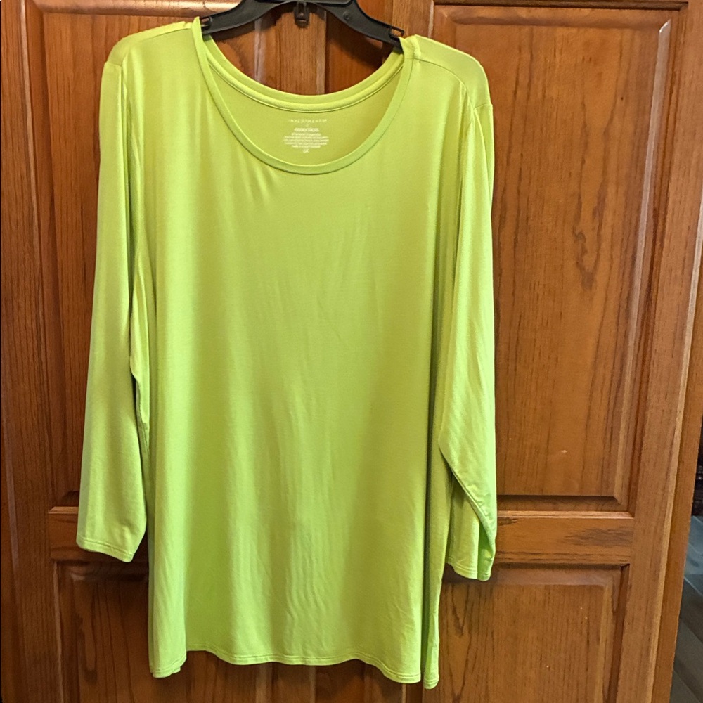 Investments Lime Long Sleeve Women's Top size 3x. NWT